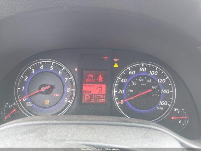 INFINITI G37 Journey Image 2