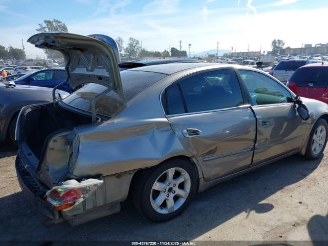 Nissan Altima 2.5 S Image 14