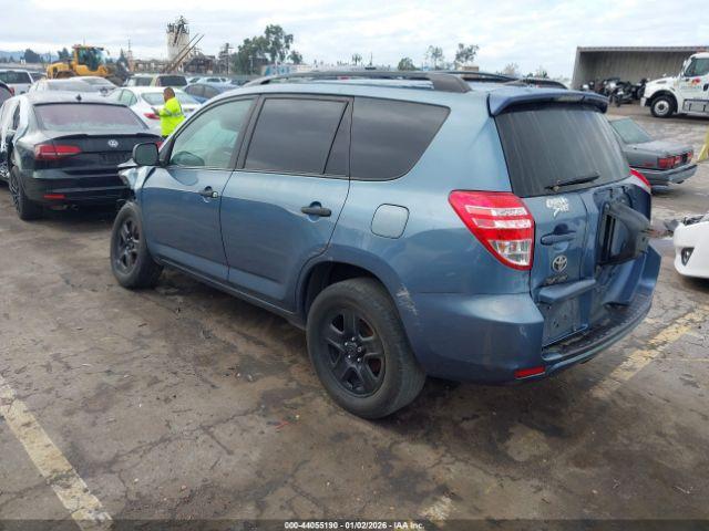 Toyota RAV4 Image 5