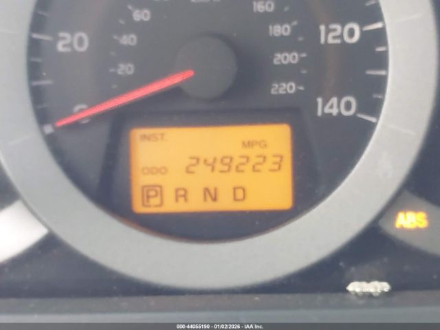 Toyota RAV4 Image 11