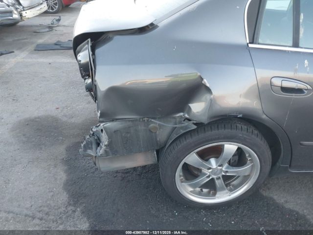 Nissan Altima 2.5 S Image 14