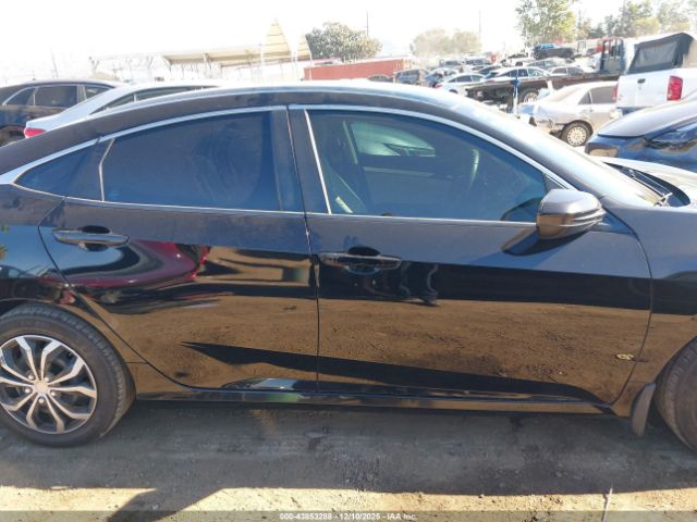 Honda Civic Lx Image 15