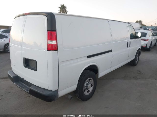 Chevrolet Express Rwd 2500 Extended Wheelbase Wt Image 4