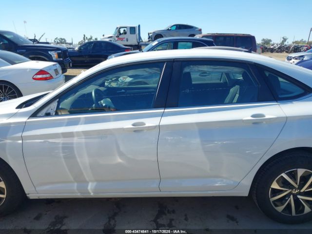 Volkswagen Jetta 1.5t S Image 16