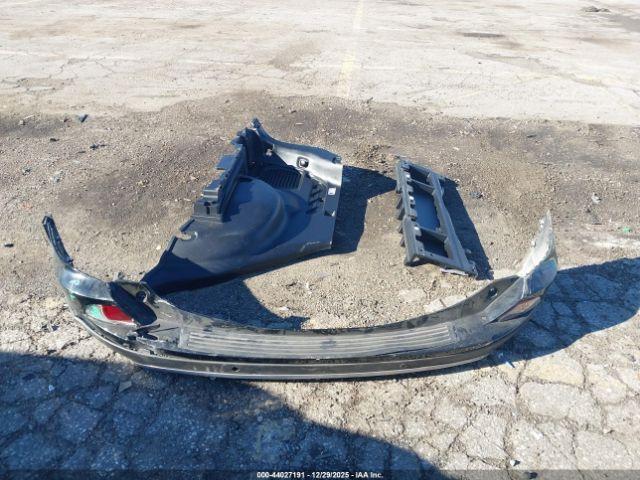 Toyota RAV4 Limited Image 10