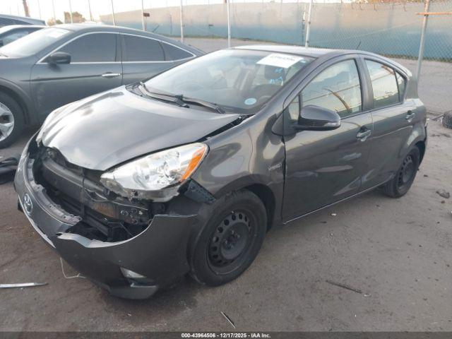 Toyota Prius c Three Image 2