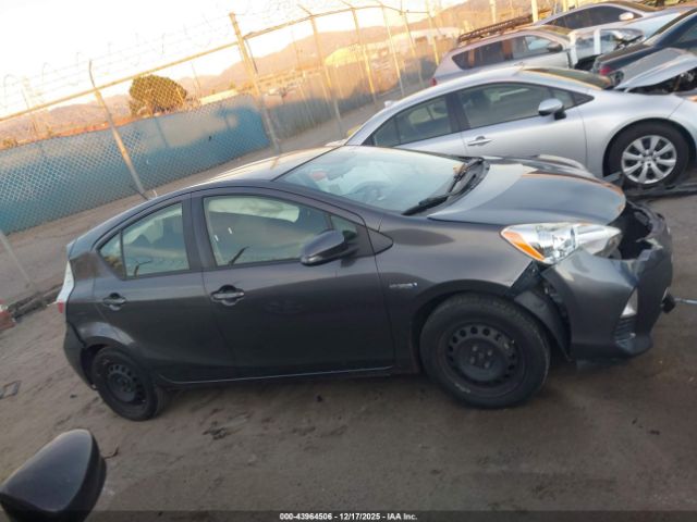 Toyota Prius c Three Image 8