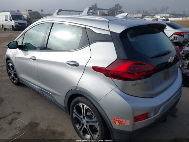 Chevrolet Bolt Premier Image 3