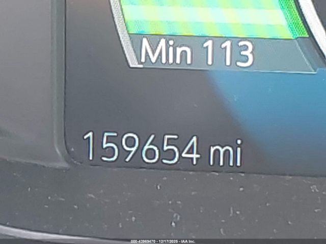 Chevrolet Bolt Premier Image 11