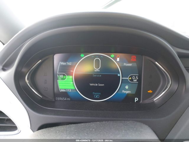 Chevrolet Bolt Premier Image 17