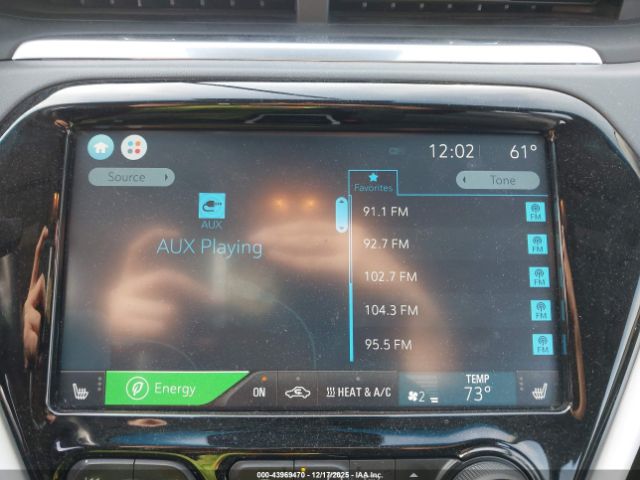 Chevrolet Bolt Premier Image 18