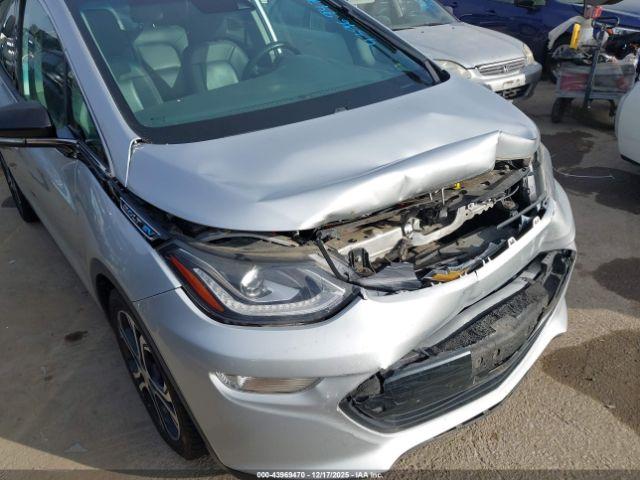 Chevrolet Bolt Premier Image 2