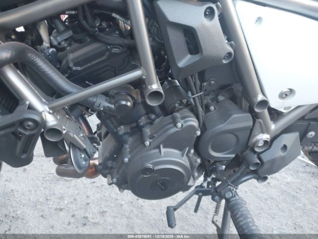 Kawasaki El450 A Image 8