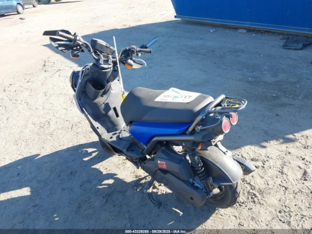 Yamaha Yw125 Image 4
