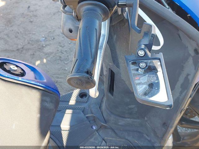 Yamaha Yw125 Image 9