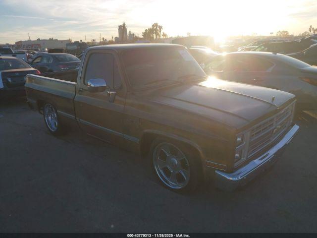  Salvage Chevrolet C10