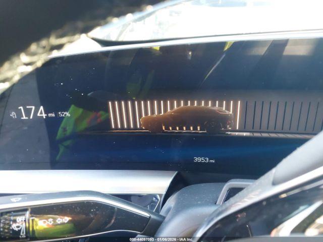 Cadillac LYRIQ Image 13