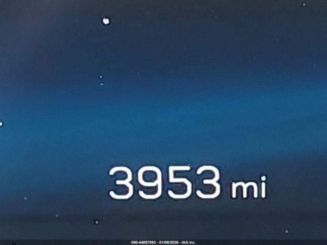 Cadillac LYRIQ Image 14