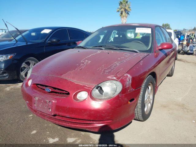 Ford Taurus Sho Image 3