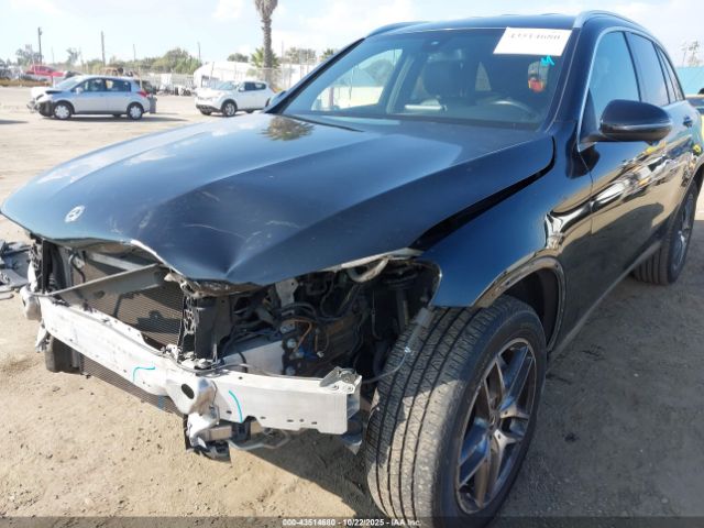 Mercedes-Benz GLC 4matic Image 15