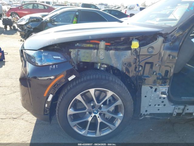 BMW X Series Xdrive50e Image 6