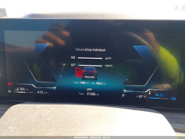 BMW X Series Xdrive50e Image 5