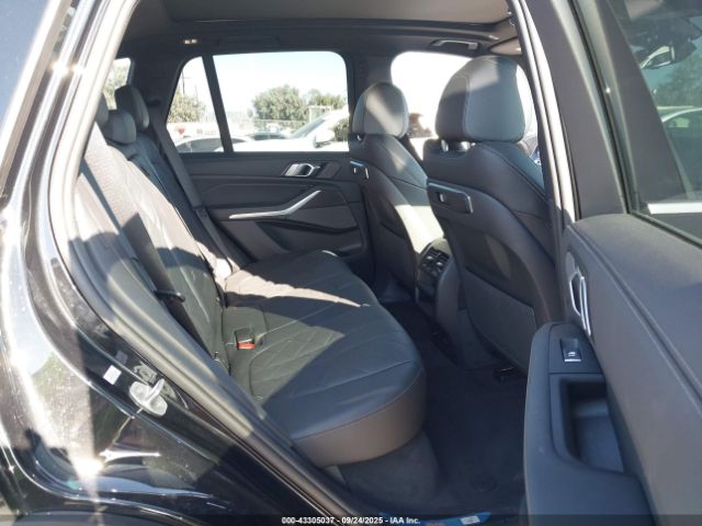 BMW X Series Xdrive50e Image 8