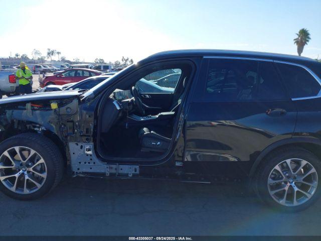 BMW X Series Xdrive50e Image 13