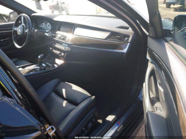 BMW 5 Series Image 2