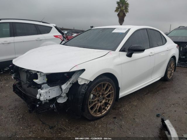 Toyota Camry Se Nightshade Image 16