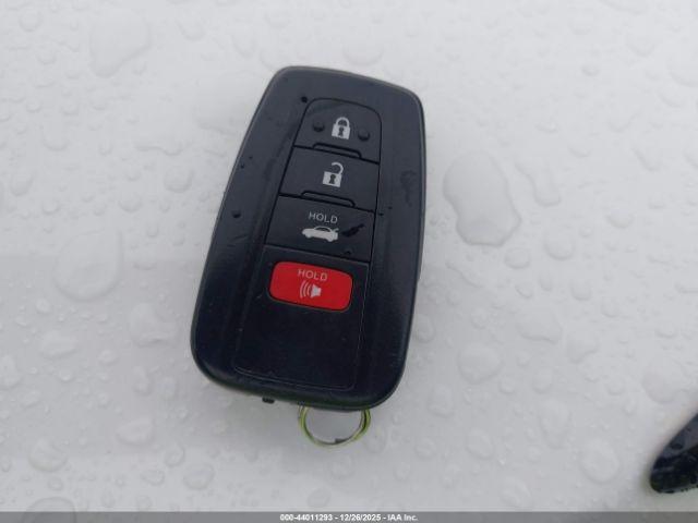 Toyota Camry Se Nightshade Image 7