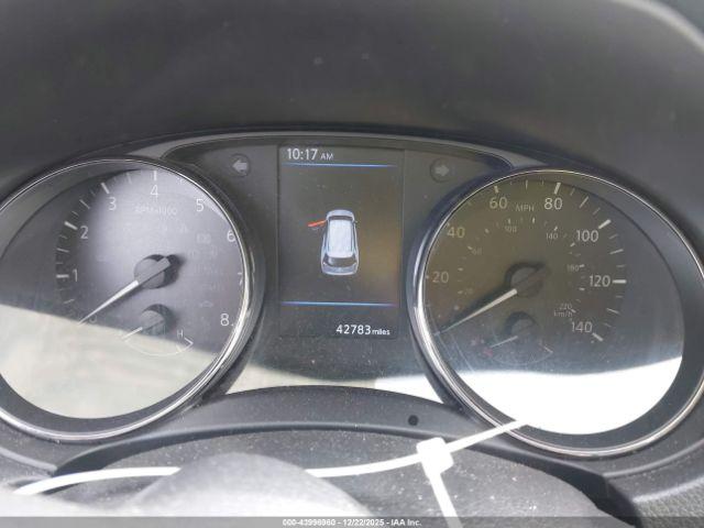 Nissan Rogue Sv Fwd Image 5