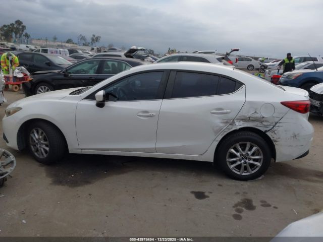 Mazda Mazda3 I Grand Touring Image 12