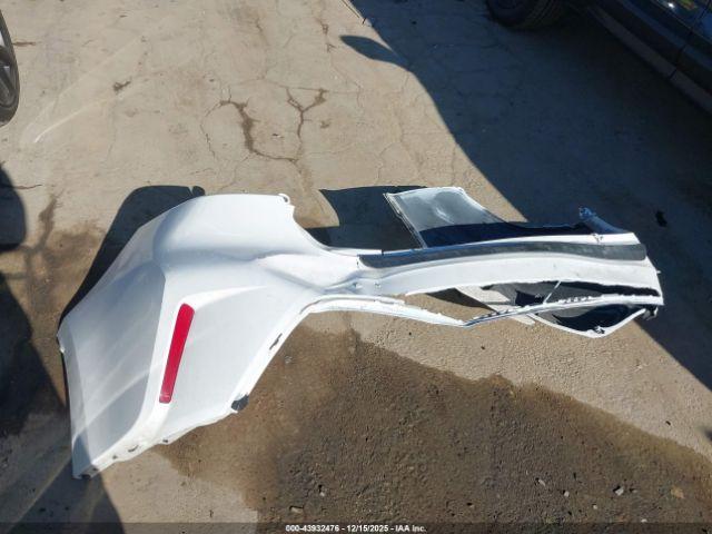 Toyota Corolla Hybrid Se Image 8