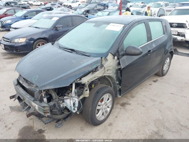 Chevrolet Sonic Lt Auto Image 3