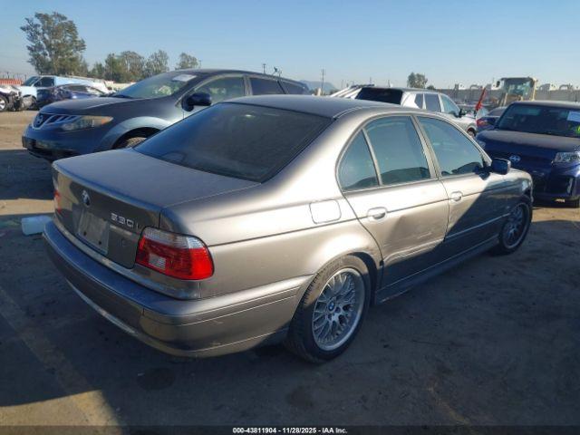 BMW 5 Series Image 2