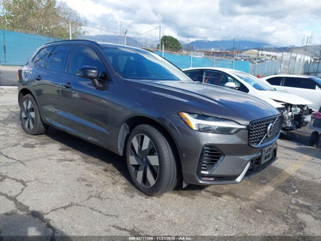 Volvo Xc60 Recharge Plug-in Hyb T8 Plus Dark Theme Image 1