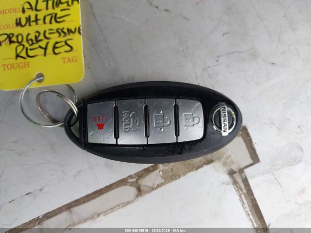 Nissan Altima 2.5 S Image 12