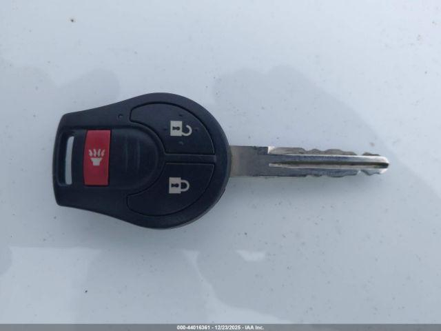 Nissan Rogue S Image 11