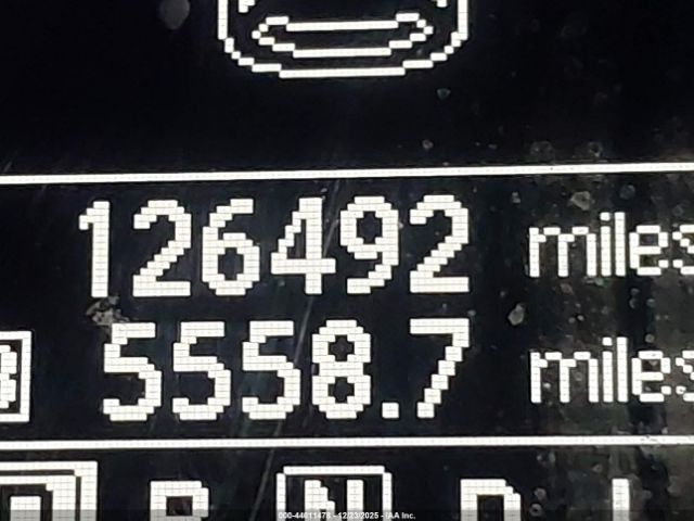 Nissan Rogue S Image 12