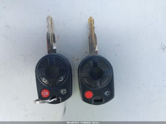 Ford Escape Limited Image 5