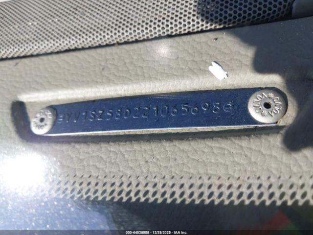 Volvo V70 Xc Image 6