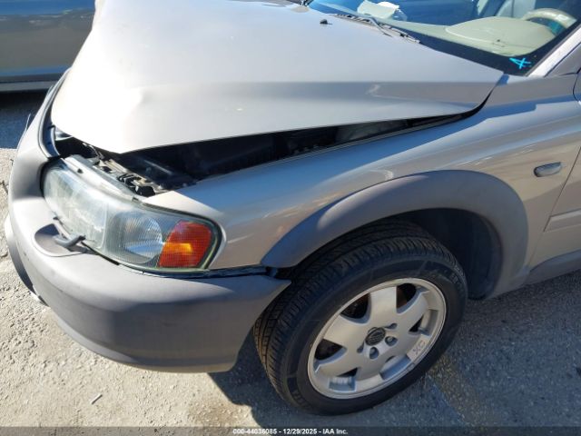 Volvo V70 Xc Image 18