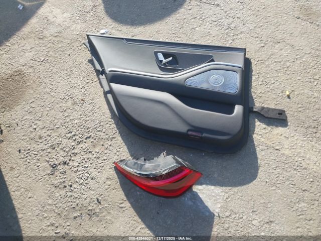 Mercedes-Benz S-Class 4matic Image 19