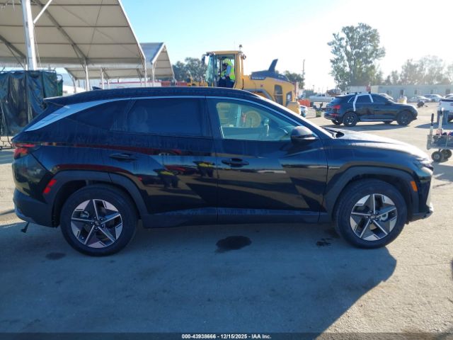 Hyundai TUCSON Sel Image 17