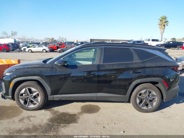 Hyundai TUCSON Sel Image 19