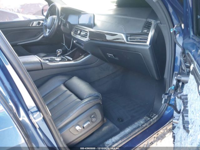 BMW X Series Xdrive40i Image 2