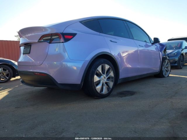 Tesla Model Y Long Range Dual Motor All-wheel Drive Image 17