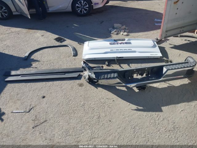 GMC Sierra 1500 2wd  Short Box Slt Image 7