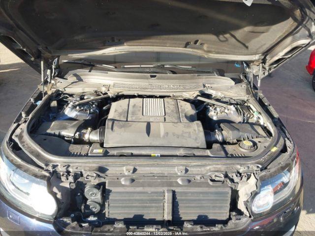 Land Rover Range Rover Sport 3.0l V6 Supercharged Hse Image 2